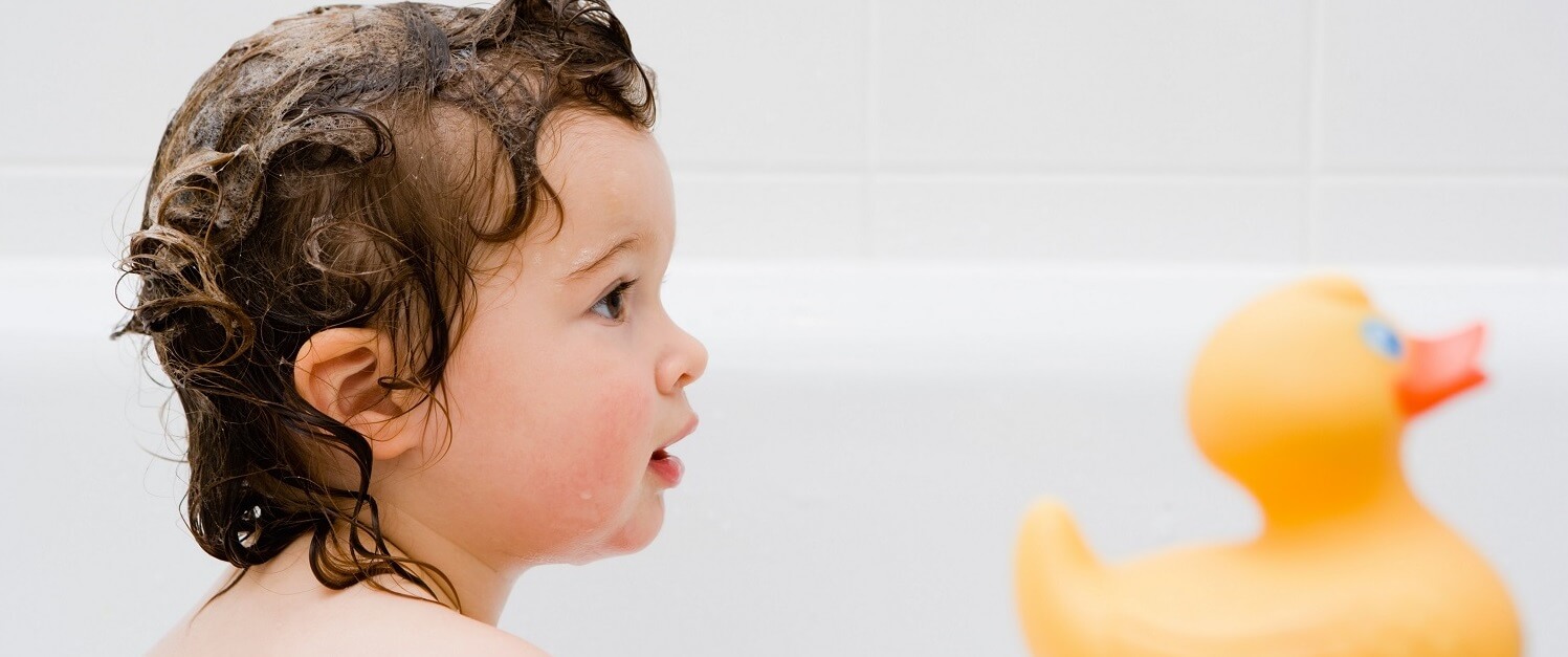 When can kids bathe themselves and teaching them correctly